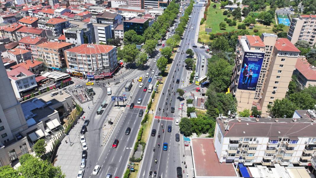 Motosikletlilerden İsrail Başkonsolosluğu önünde ‘soykırım’ protestosu 24